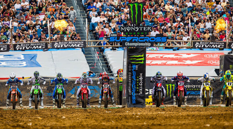Supercross riders lined up to start their race at Nashville AMA Supercross